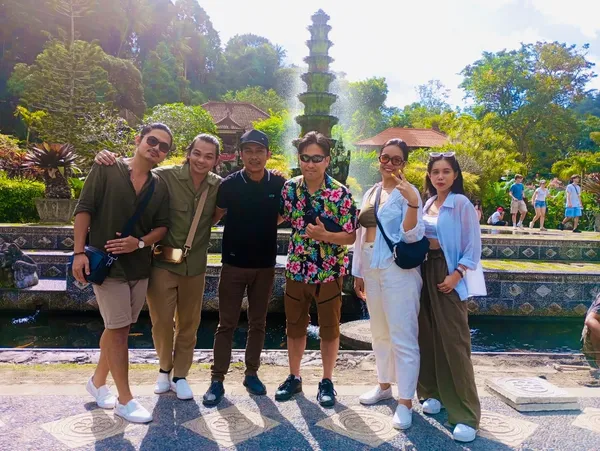 Triniti Tours About Us